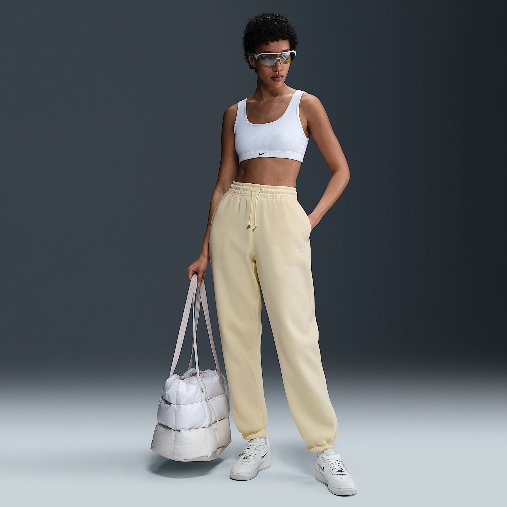 Nike Sportswear Phoenix Fleece Women's High-Waisted Oversized